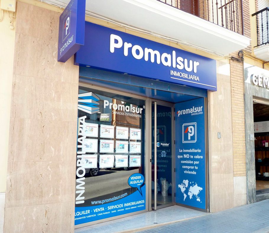 Inmobiliaria Promalsur  tiene un asesor personal que le acompañará. PROMALSUR INMOBILIARIA en Puente Genil